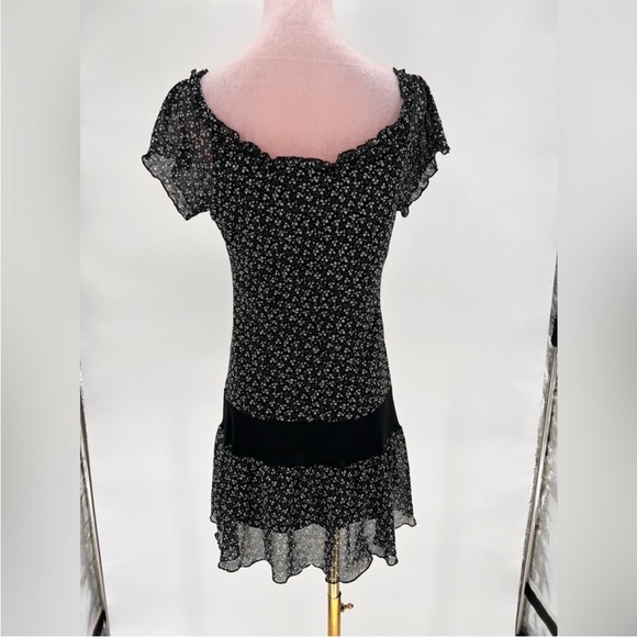 EUC No Excuse Floral Mini Dress - Picture 7 of 9